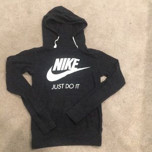 Women’s dark grey Nike sweatshirt